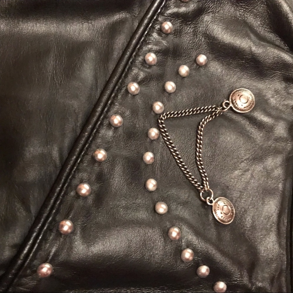 Leather | 2 piece outfit - Picture 11 of 12